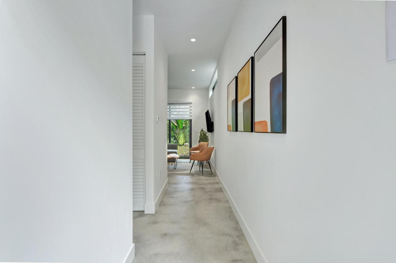 Modern Design And Brand New Furniture Ferienhaus *
